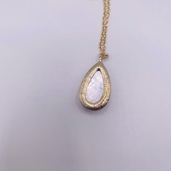 Laura Ashley Orange Teardrop Rhinestone Pendant Necklace 18” New - Picture 3 of 4